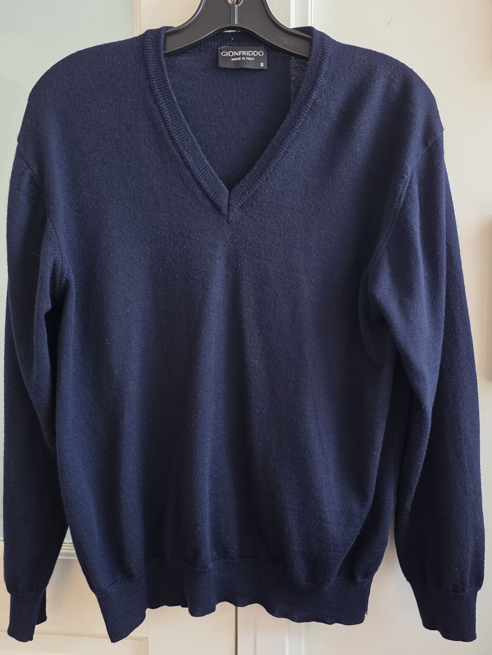 VINTAGE Gionfriddo Men's Navy V-Neck Sweater Wool & Acrylic Blend Small